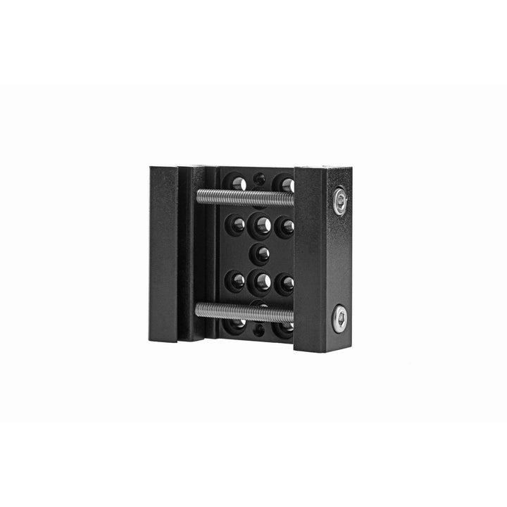 アルミニウムチューブ用エンクロージャー取付プレート